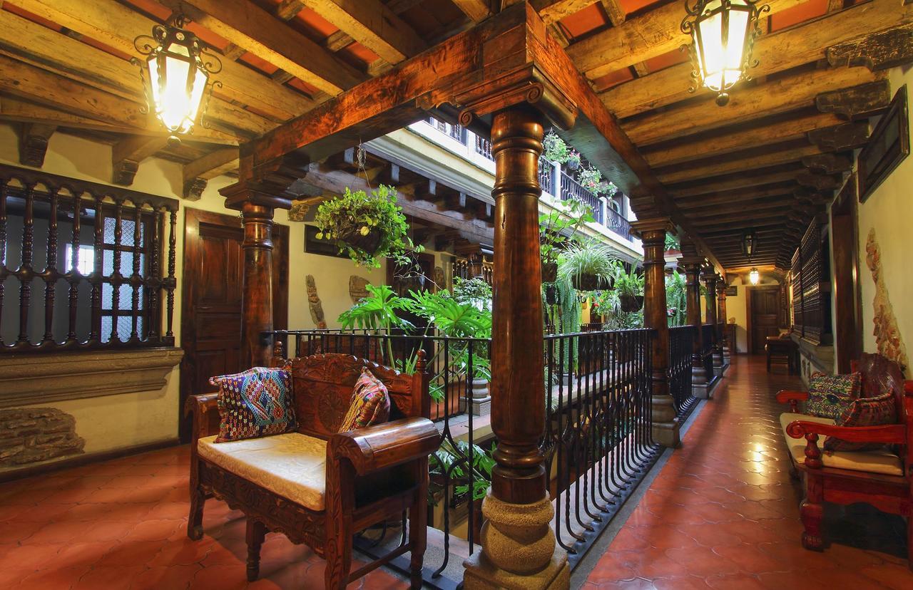 La Quinta Santa Lucia Hotel Antigua Exterior photo